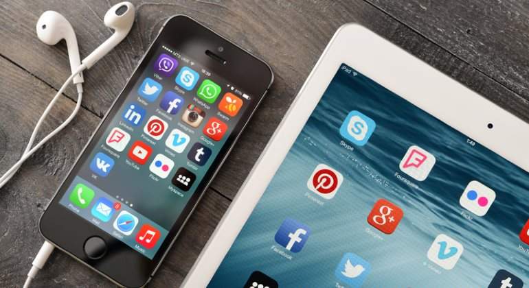 Dispositivos con la necesidad de administrarcion de redes socialesAdministación De Redes Sociales