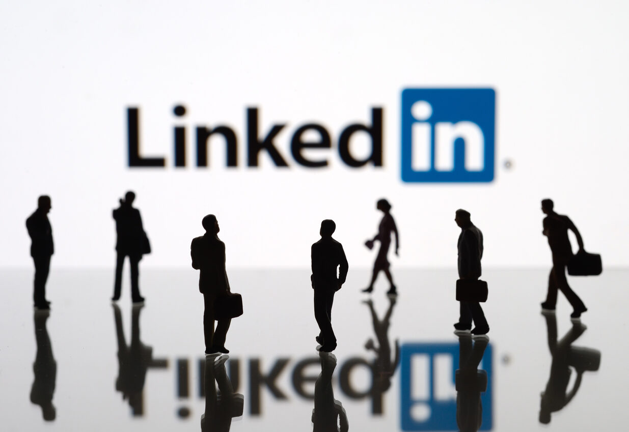 LinkedIn logo representing jobs