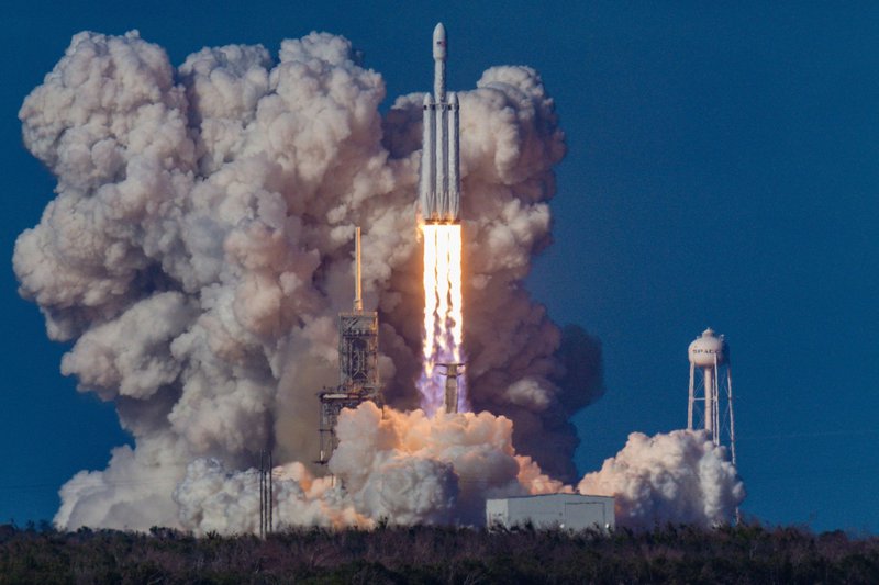 Las citas de Elon Musk sobre la persistencia representan sus esfuerzos para hacer posible Space X